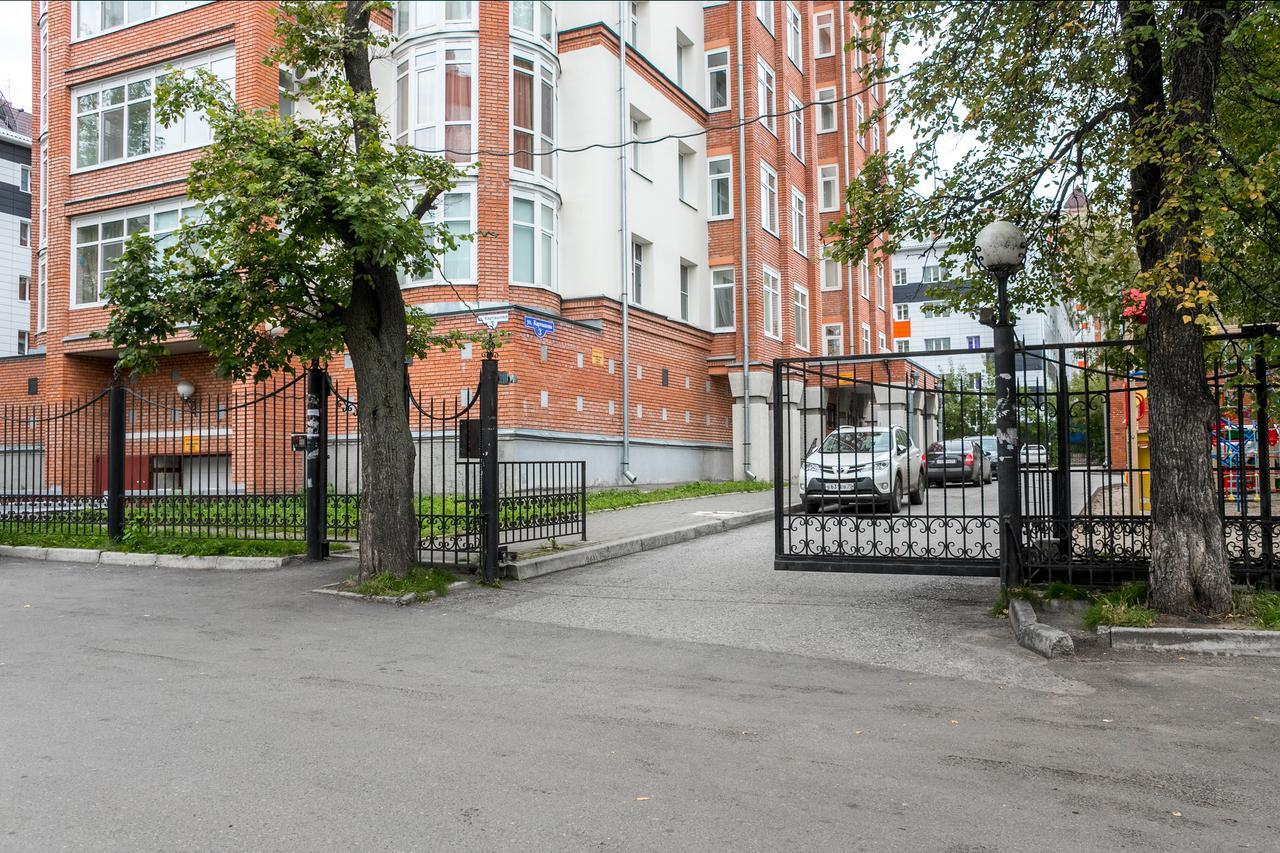 Appartement Apart On Kartashova 3 à Tomsk Extérieur photo